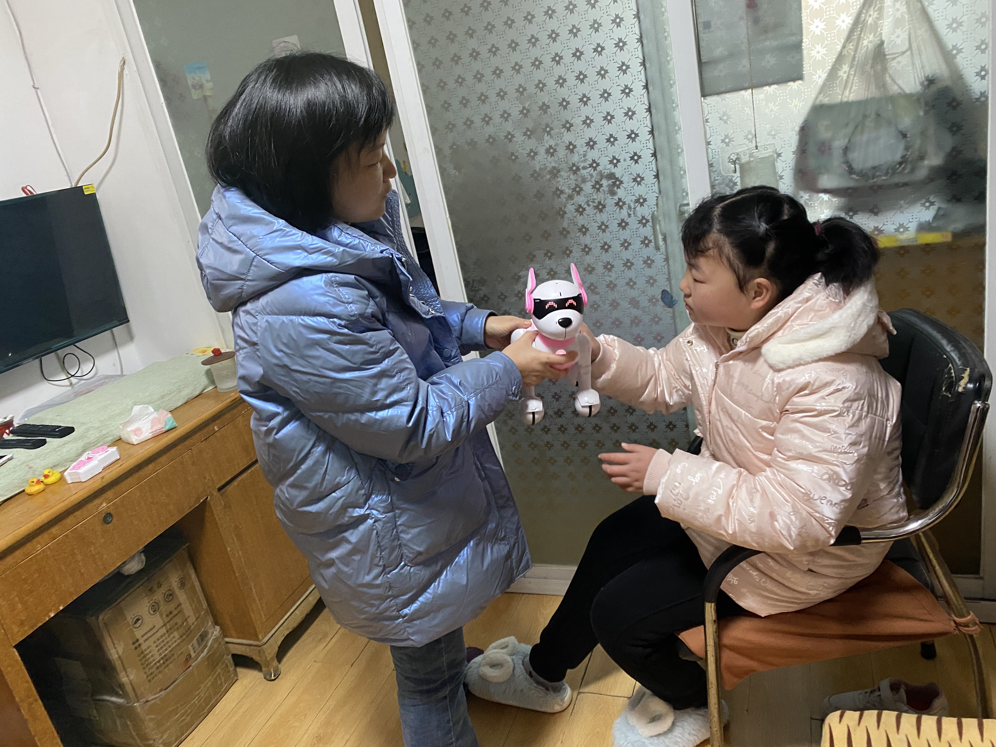 結對幫扶送溫暖，愛心傳遞暖人心